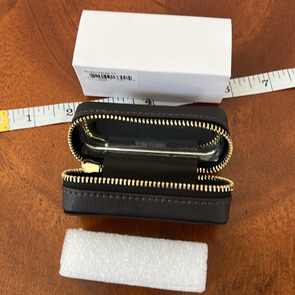 TOM FORD  leather lipstick, NWT - Picture 11 of 13